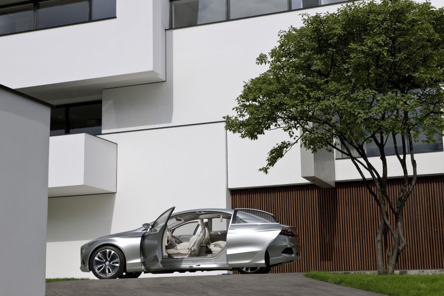  Mercedes-Benz F800 Style Research Vehicle 2010 года  (фото 103 из 193)